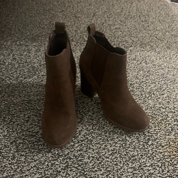 brown booties - Picture 1 of 1